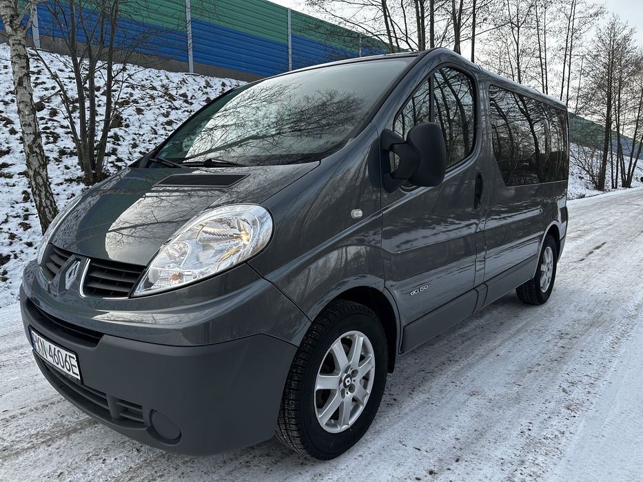 Renault Trafik 2.5 DCI Passenger 8 osobowy