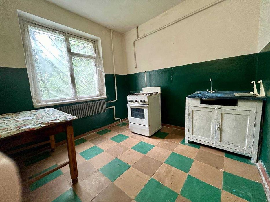 1 кімн. 1/9, без боргів, 2 мкрн. – Лівий берег