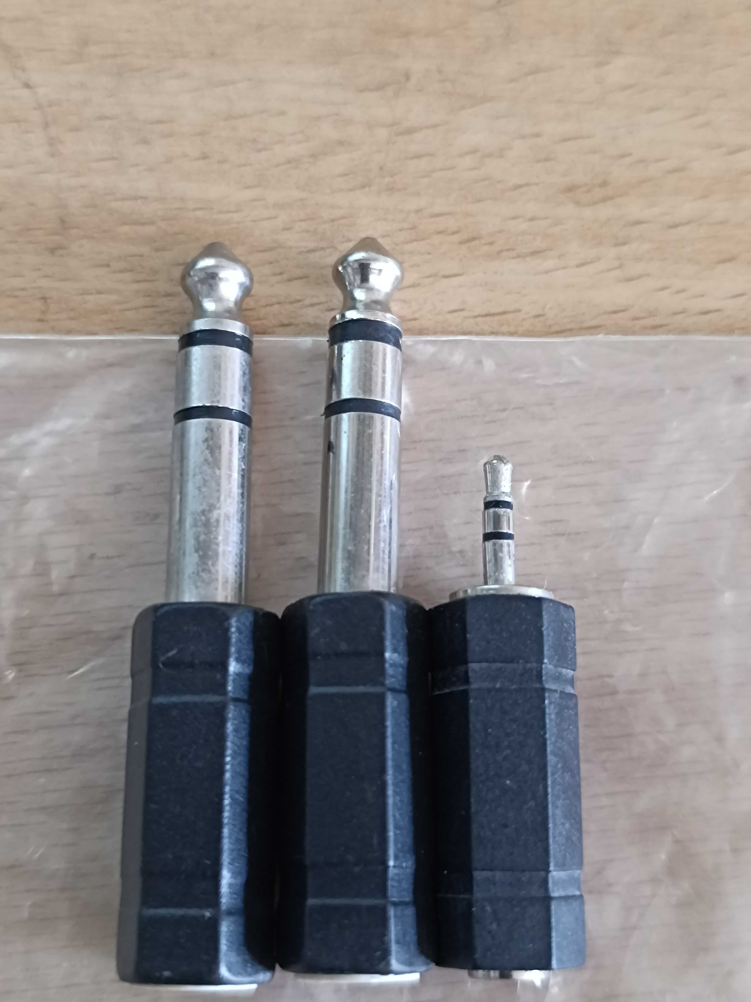 3 Jacks audio em bom estado