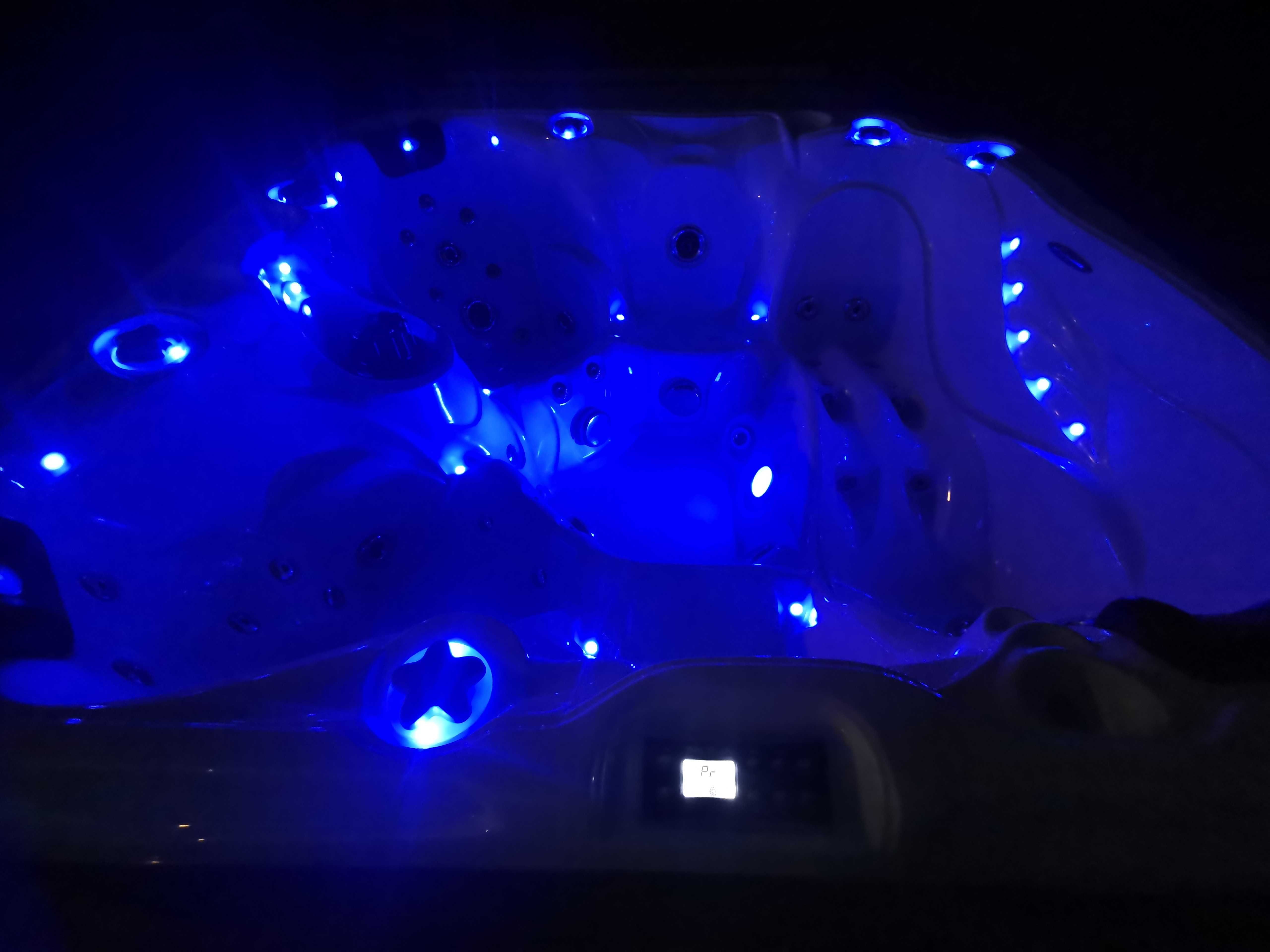 Jacuzzi Elektryczne Balboa Sundance LED Balia Jak Nowe Białe Serwis