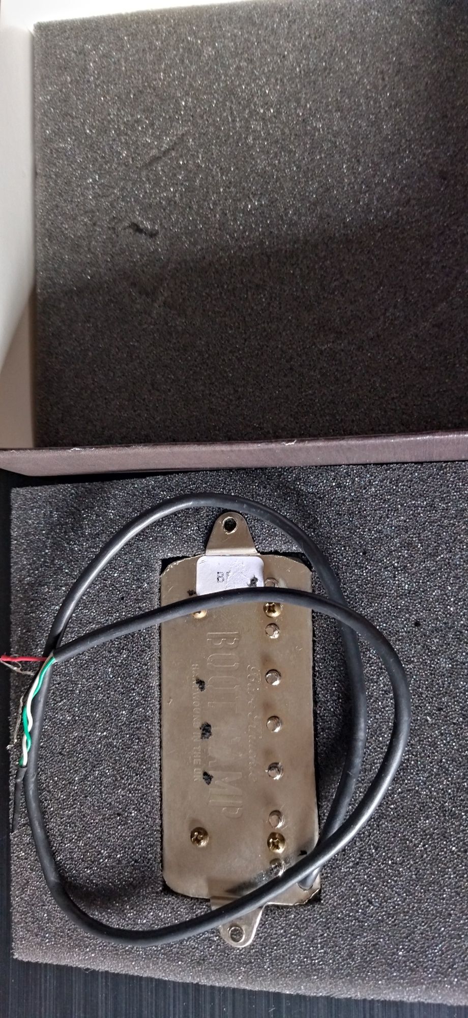 Pickups Bare Knuckle Brute Force 7 cordas / EMG SA ativo