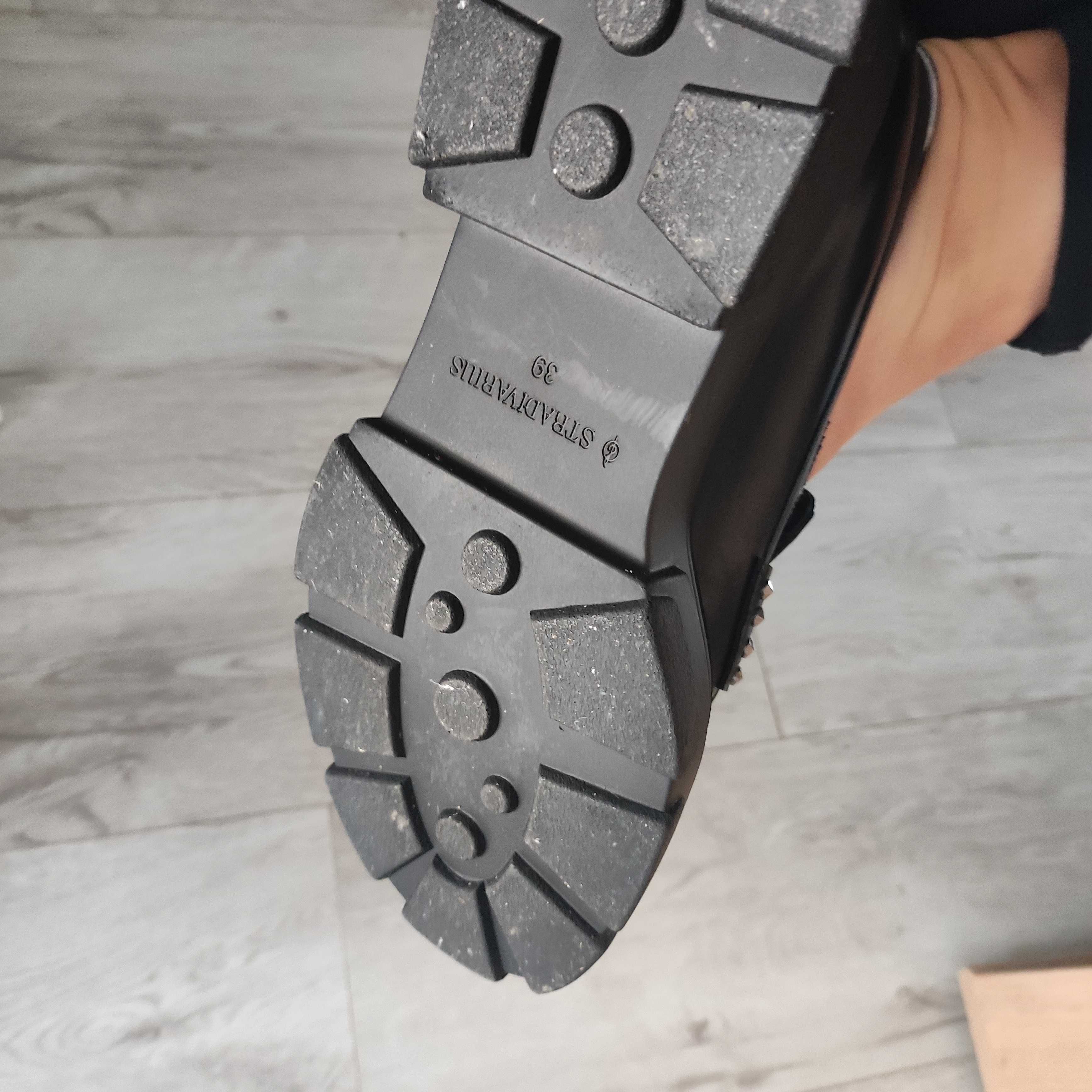 Stradivarius r 39 buty lordsy mokasyny na grubej podeszwie