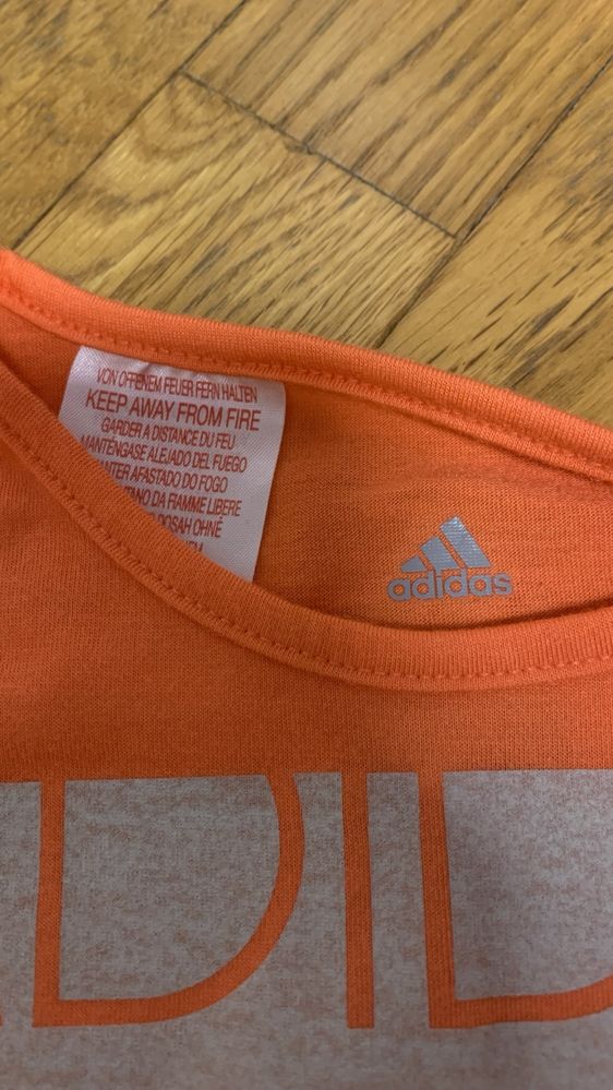 Футболка adidas