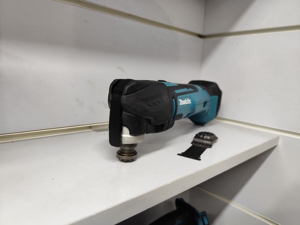 Makita DTM51 акумуляторний реноватор Макіта