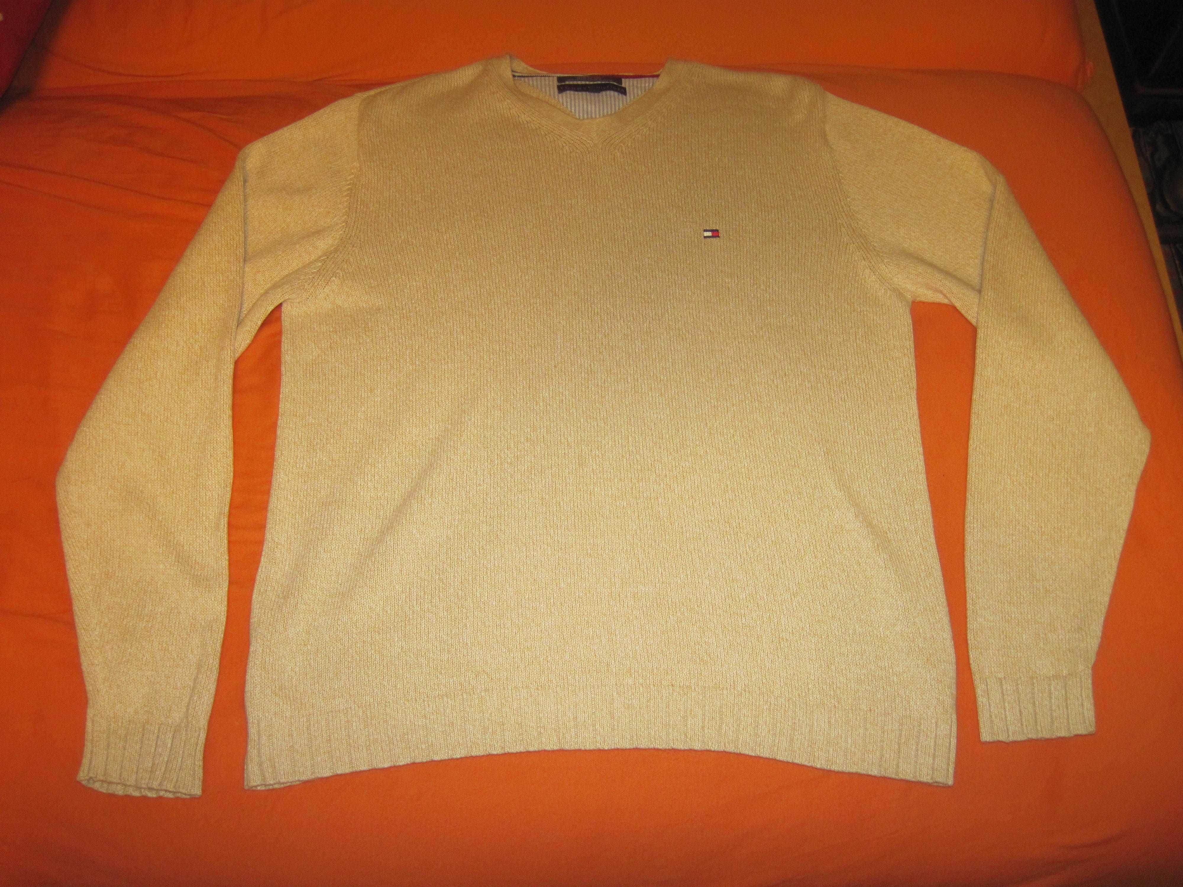 Sweter Kremowy Tommy Hilfiger rozmiar M