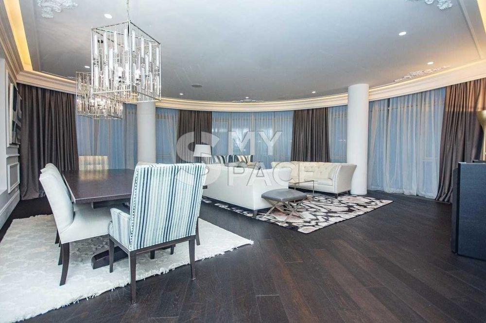 VIP Ремонт, вул. Мазепи 11-Б, вид на Дніпро