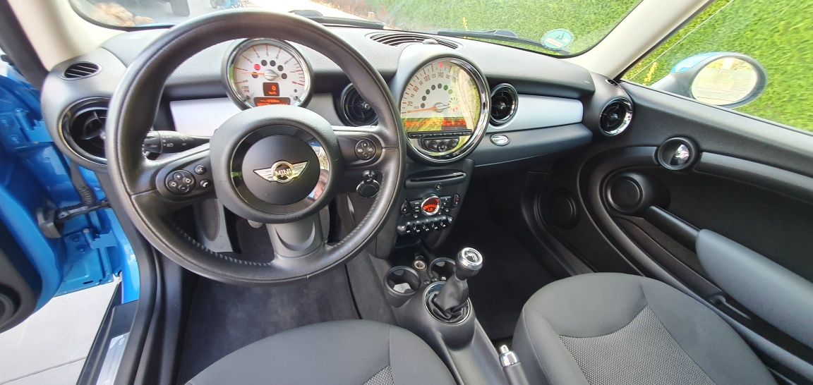 Mini Cooper One 1.6 Benzyna