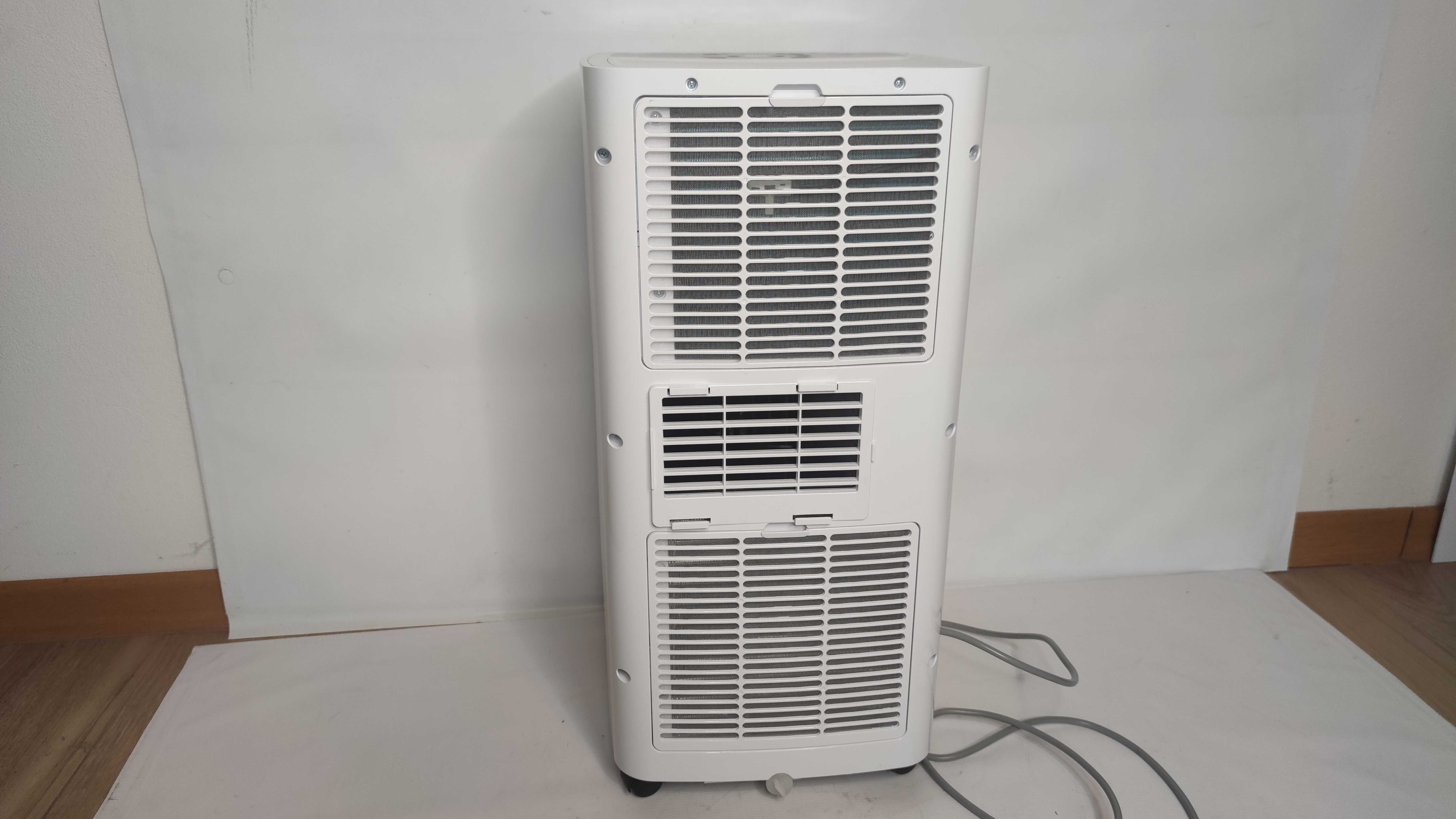 Klimatyzator przenośny Homebase 8000 BTU
