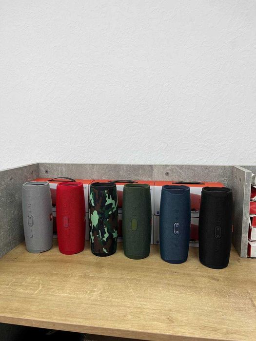 Портативна БЛЮТУЗ КОЛОНКА на акумуляторі! Колонка з ФМ радіо!