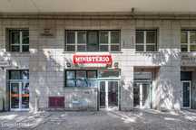 Espaço comercial  à Venda junto à Marina de Faro – 291,95 m²