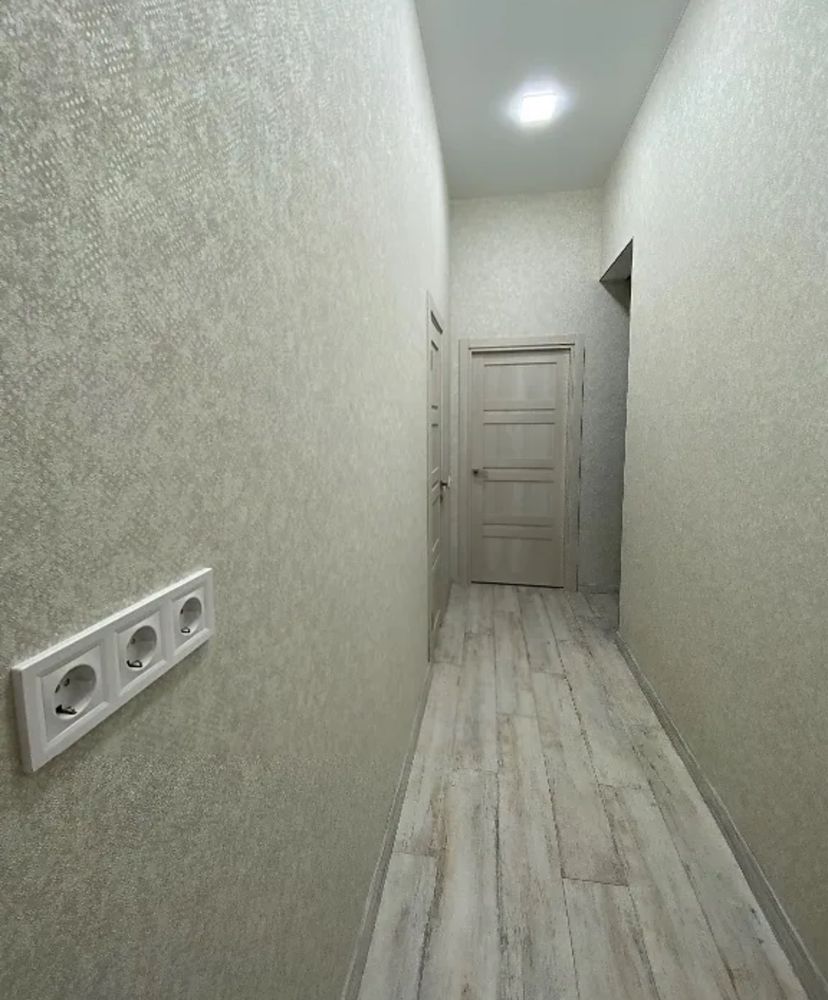 Продаж 2 кімнатної квартири в центрі міста+гараж,вул.Спаська