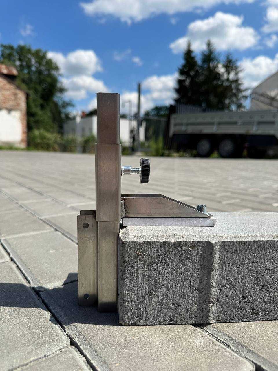 FlatFix nasadka na poziomicę do układania kostki