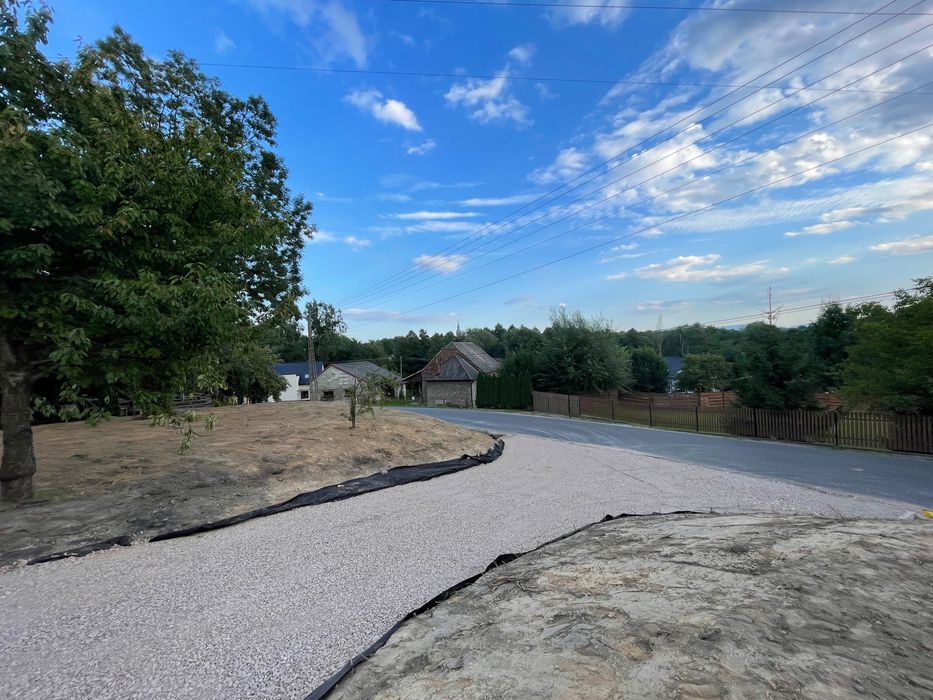 Koparka , minikoparka , transport kruszywa, wozidło budowlane