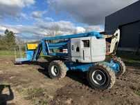 Plataforma elevatória 16m 4x4 diesel