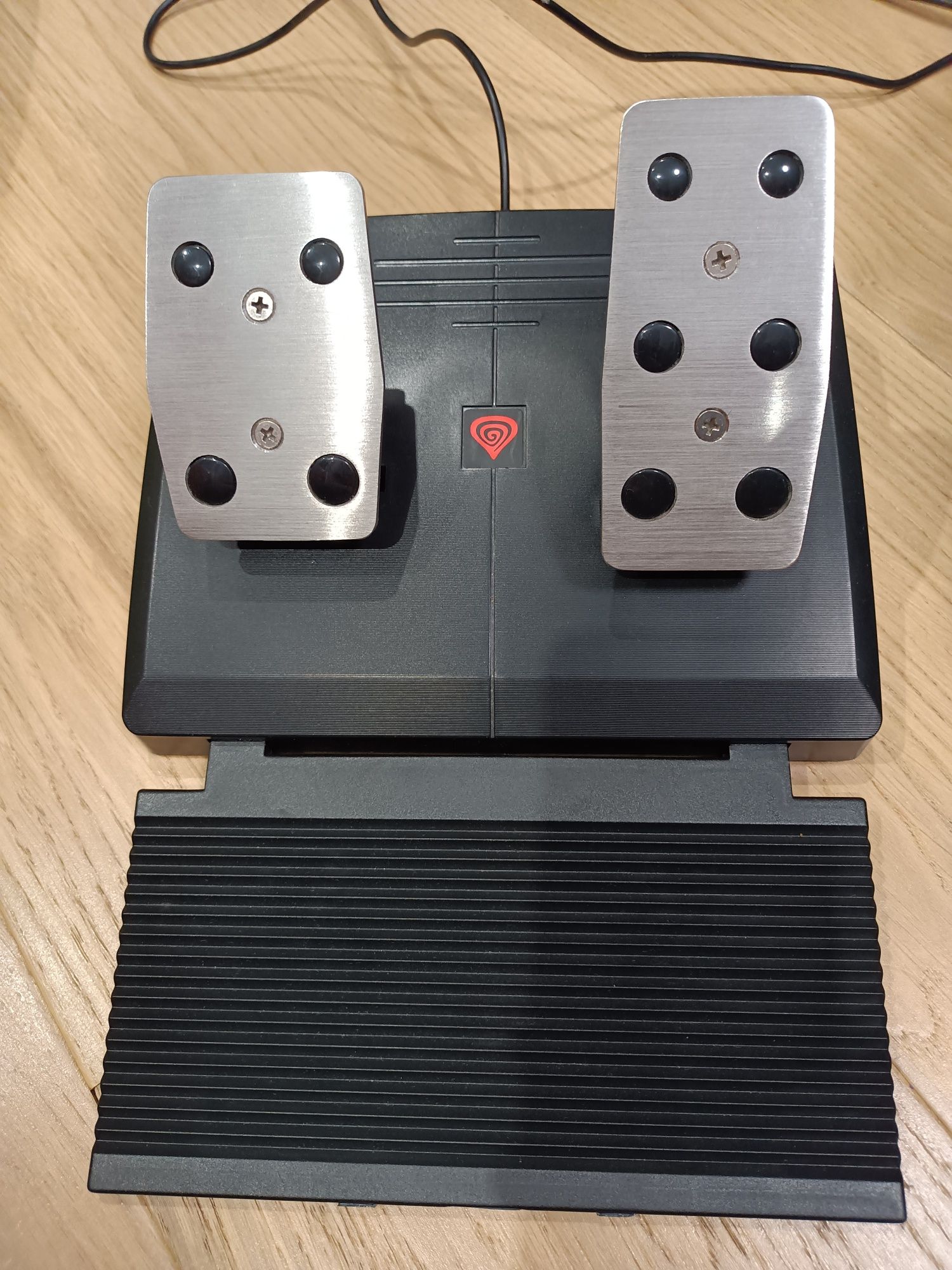 Kierownica GENESIS SEABORG 400