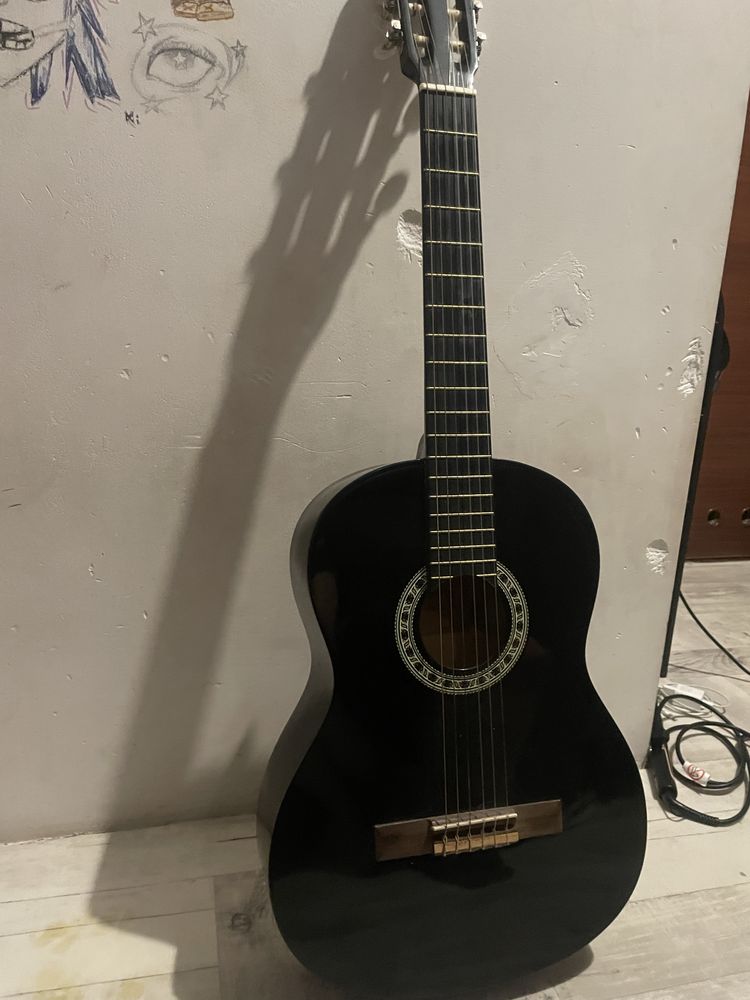 Gitara bardzo dobra