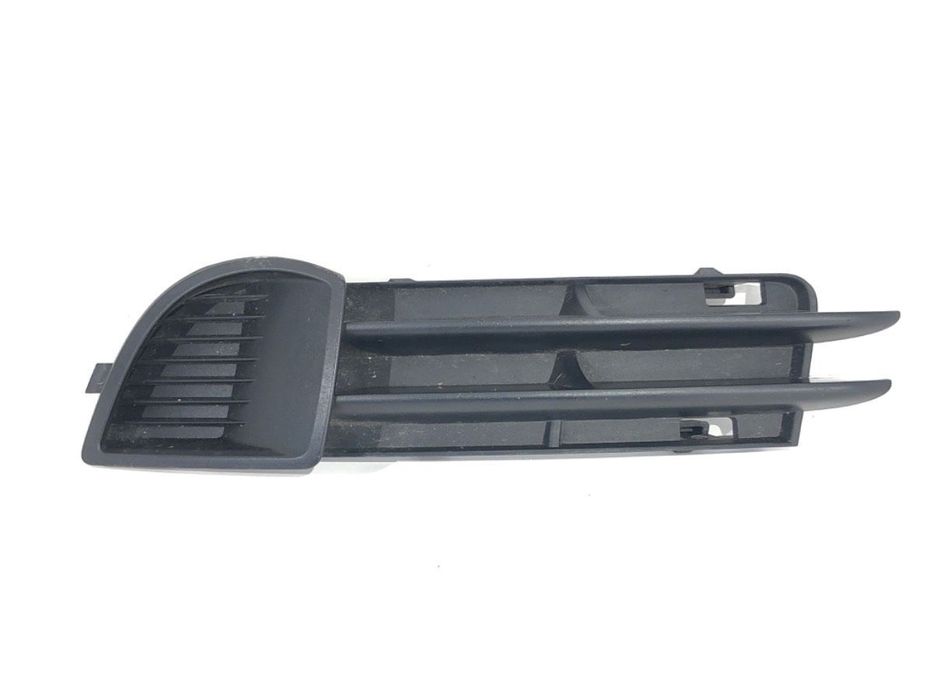 KRATKA ZDERZAKA LEWY PRZÓD - 79.00 PLN - AUDI A3 (8P1) 2003 - 2013 1.6 75 kW [102 KM] benzyna 2003