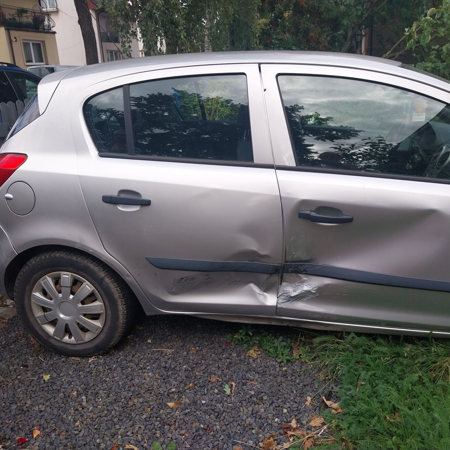 Sprzedam Opel Corsa D 2007 po kolizji