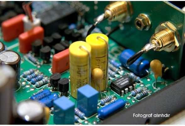 Продам фонокорректор шведской компании Primare Systems AB R20