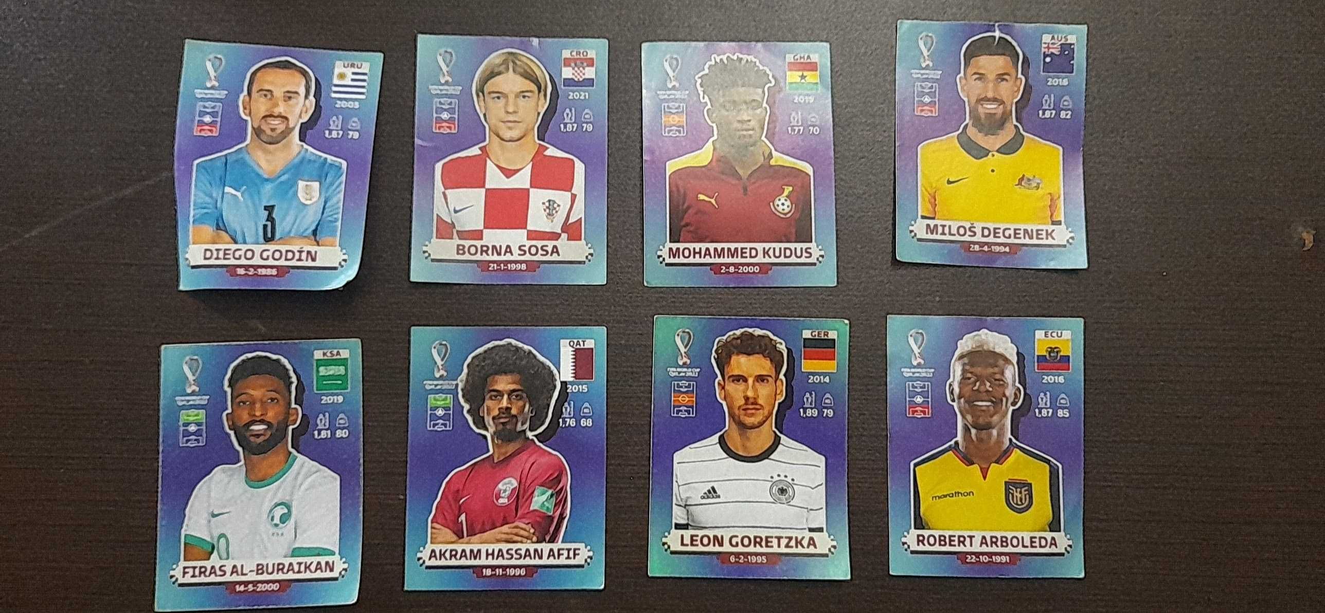 Albúns e Cromos de futebol e Pokemón