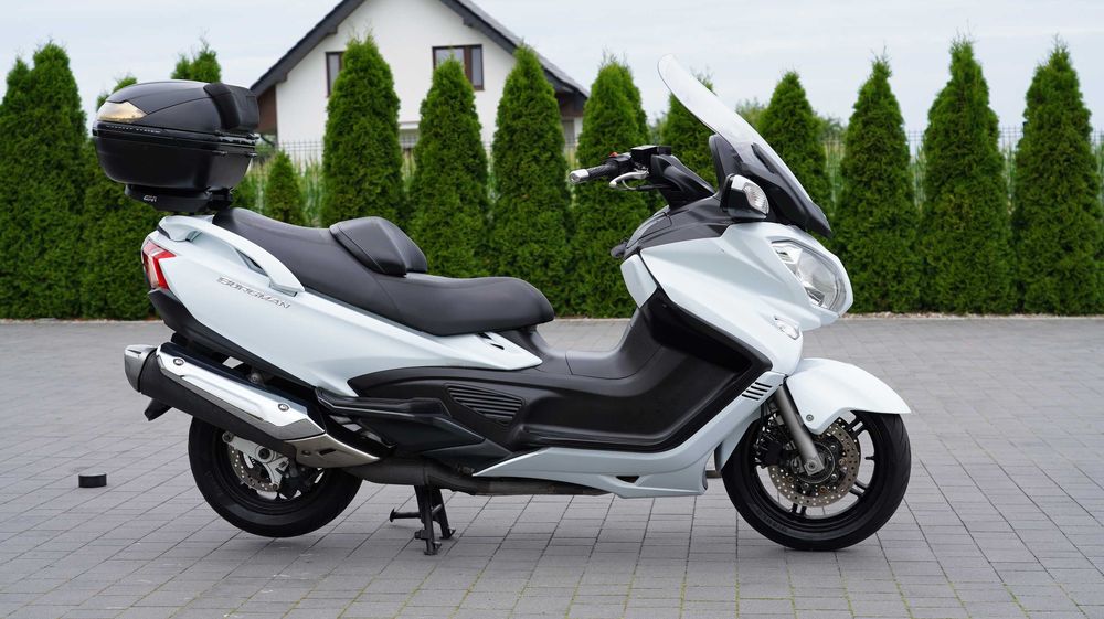 suzuki BURGMAN 650  -  2014r  - abs  -- oryginał  -- mały przebieg