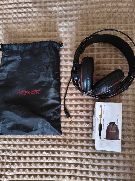 Headphones Superlux HD681