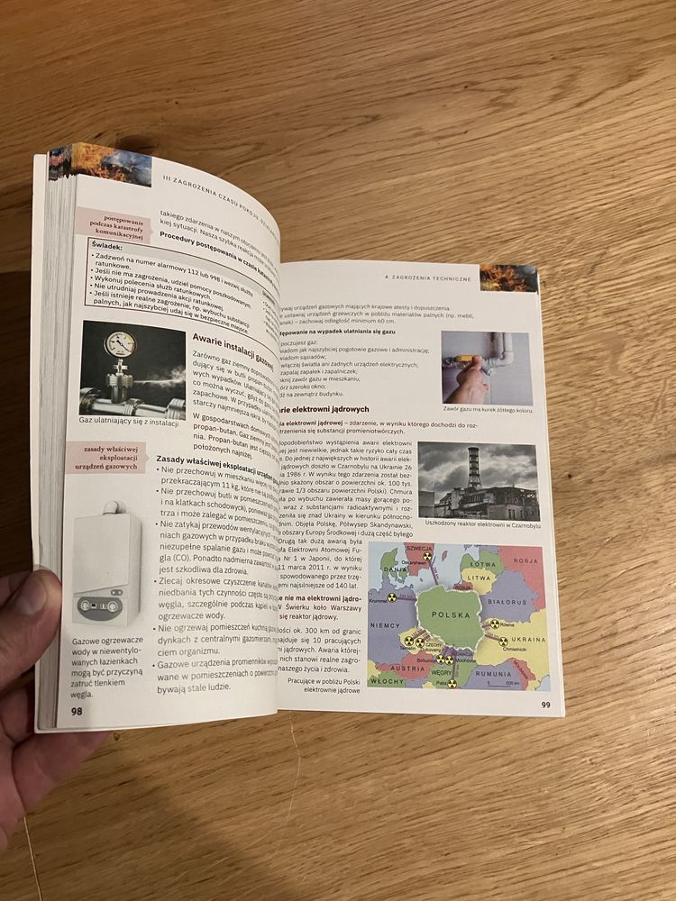 Książka / podrecznik Edukacja dla bezpieczeństwa Boniek Kruczyński