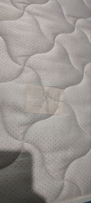 Продам ліжко з матрацом