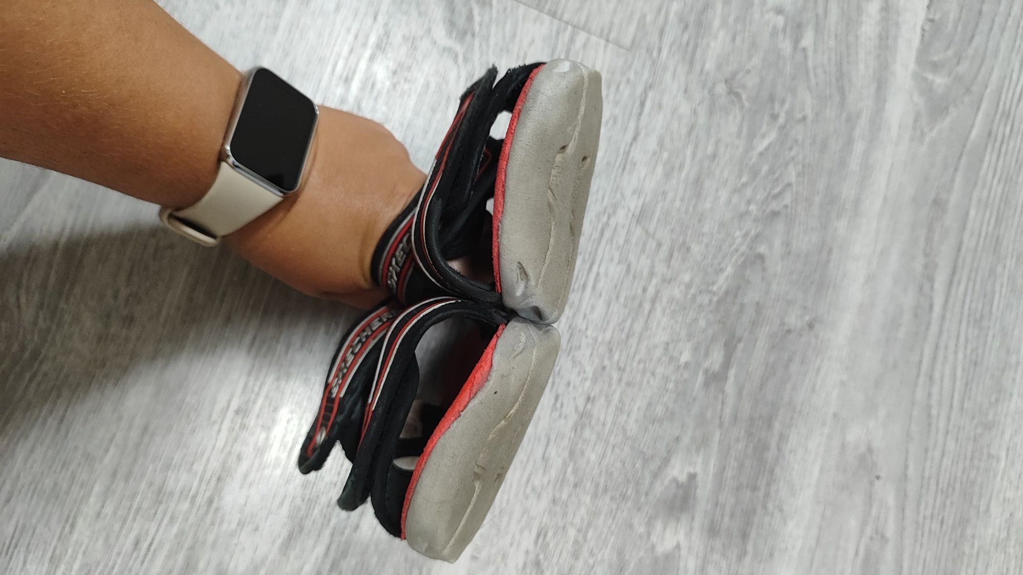 Дитячі сандалі босоніжки skechers 28.5