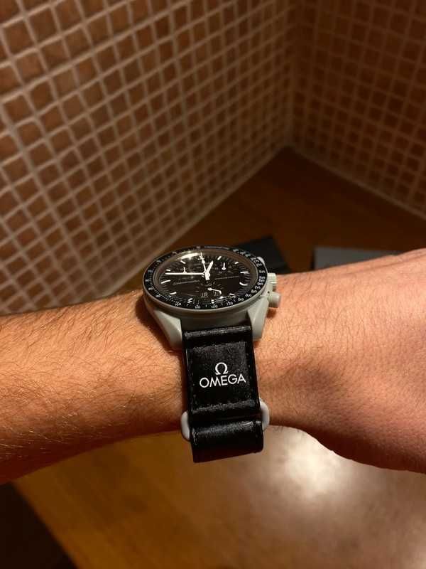 Omega x Swatch SO33M100 – Księżycowa Poetyka