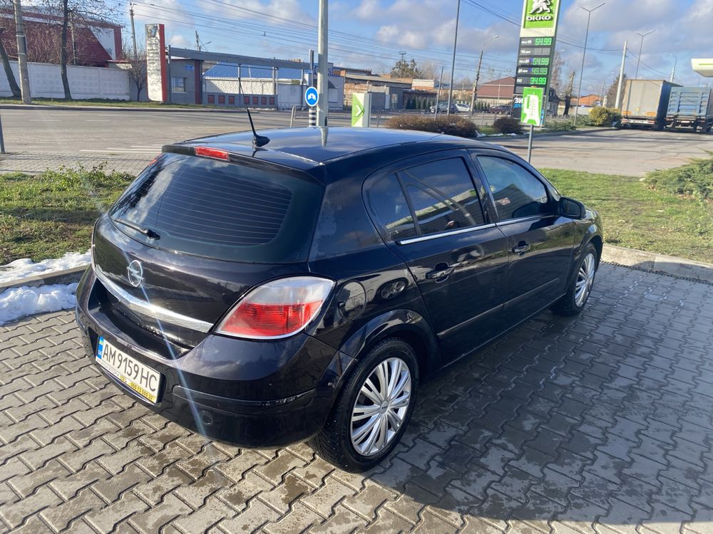 Opel Astra H 2006