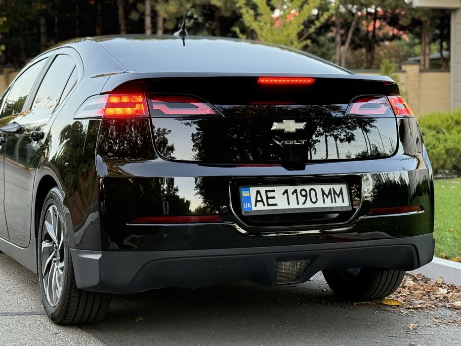 Продам Chevrolet Volt 2014 Plugin Hybrid
