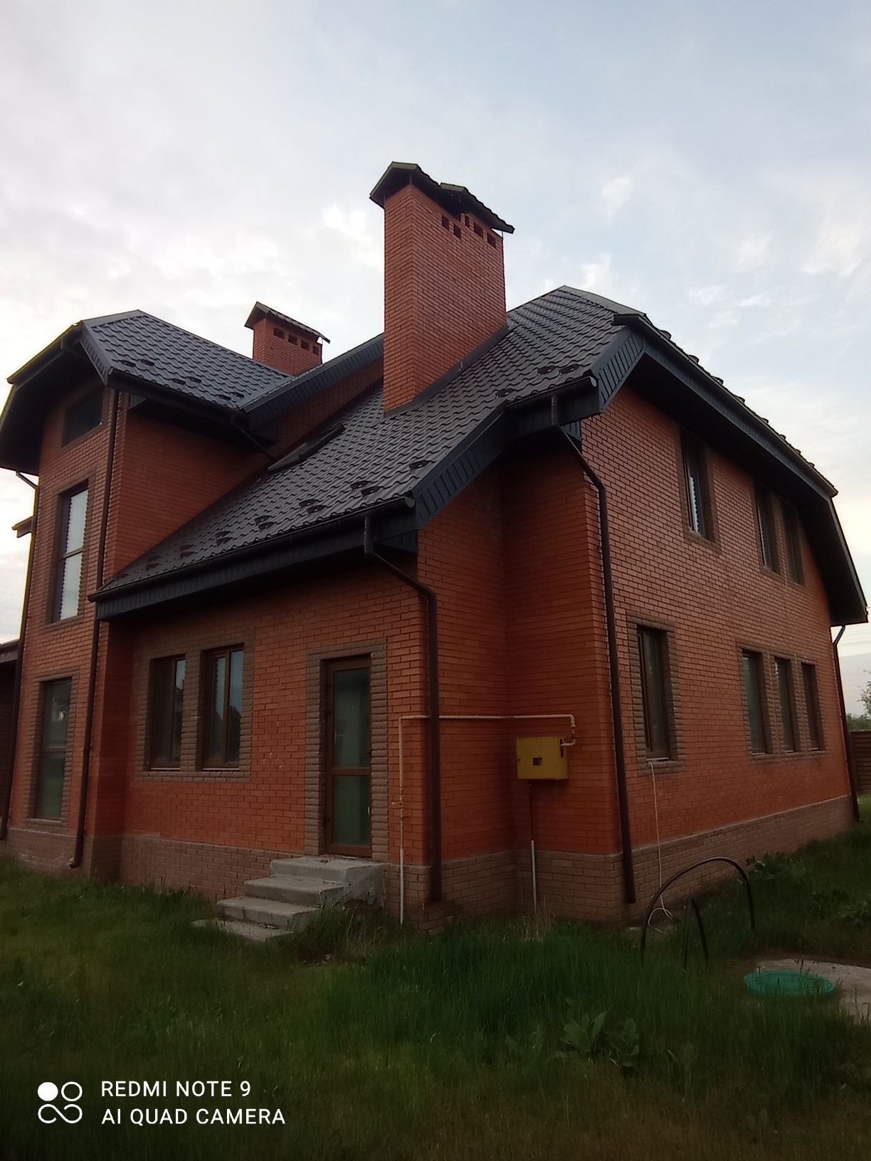 Продам дом Осокорки, с выходом на канал Днепра