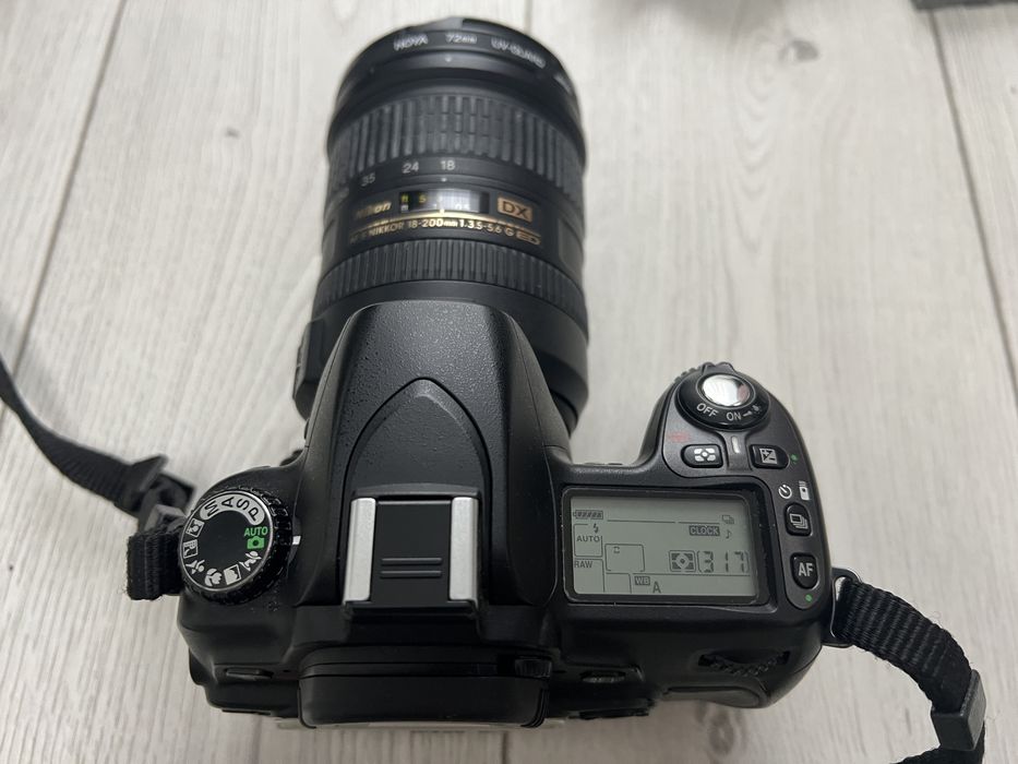 Nikon D80 + Nikkor 18-200mm f/3.5-5.6 + wiele więcej