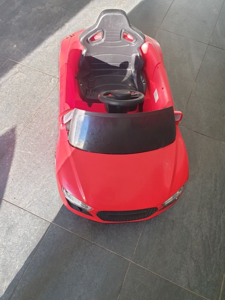 Auto na akumulator