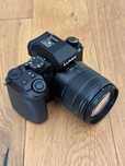 Panasonic Lumix G7 + mikrofon RODE + lampa + torba + etui + 3 aku