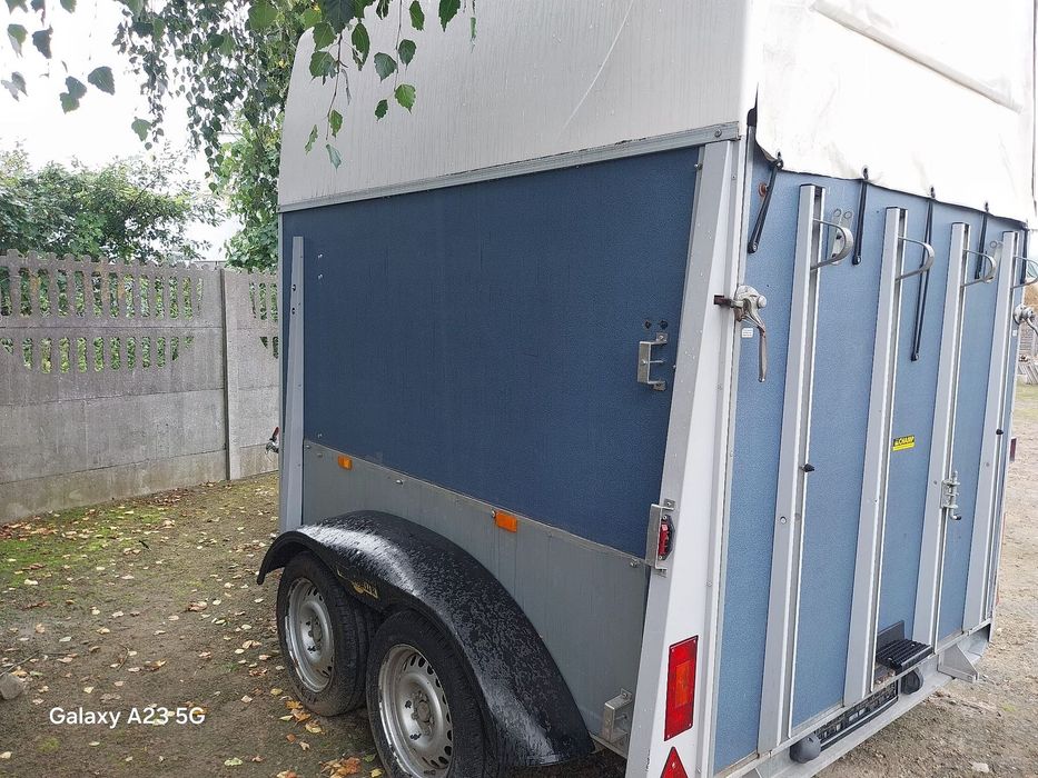 Humbaur HP 2000  Przyczepka konna