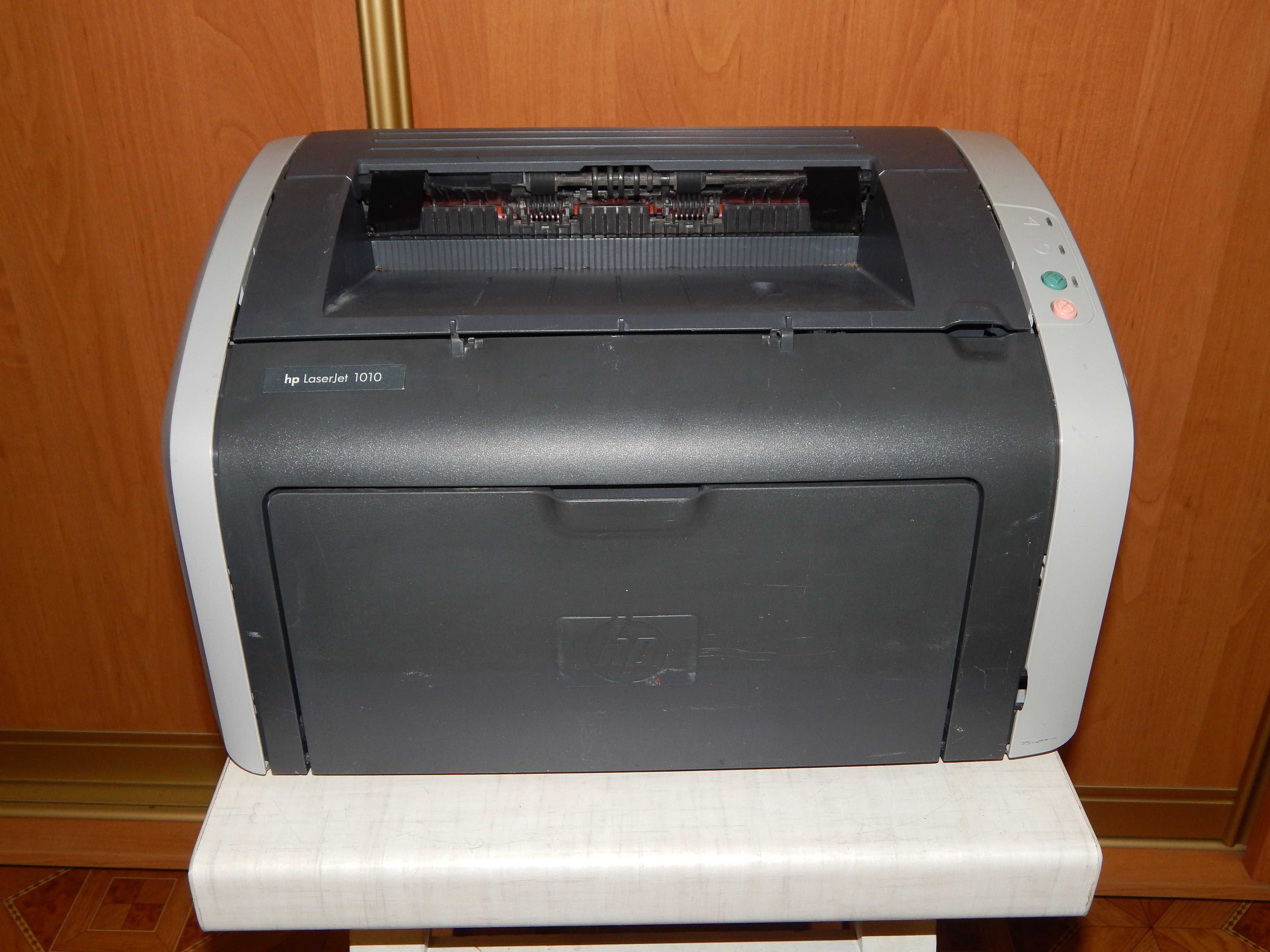 Принтер лазерний  HP 1010