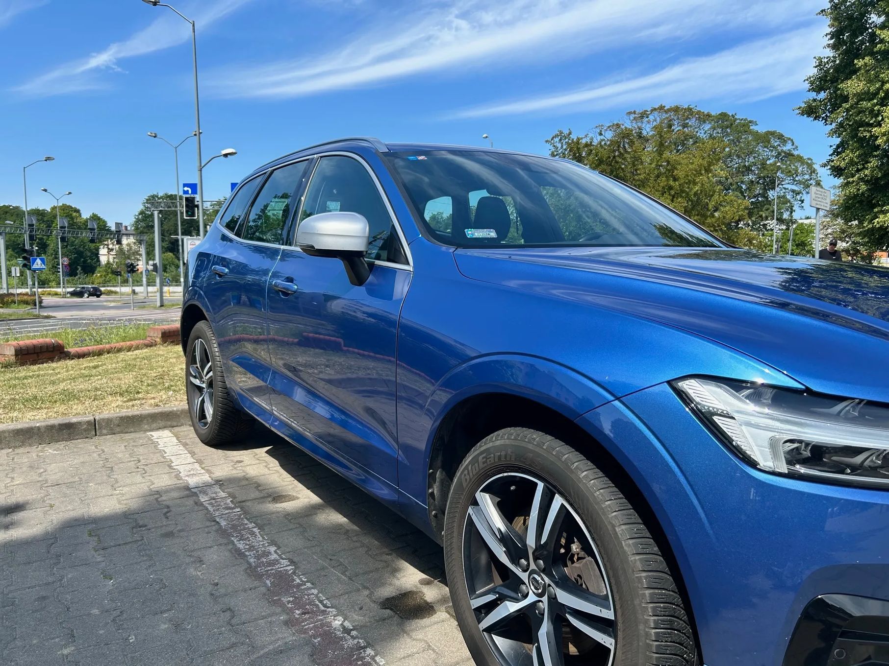 Volvo XC 60 VOLVO XC 60 - R-Design D3