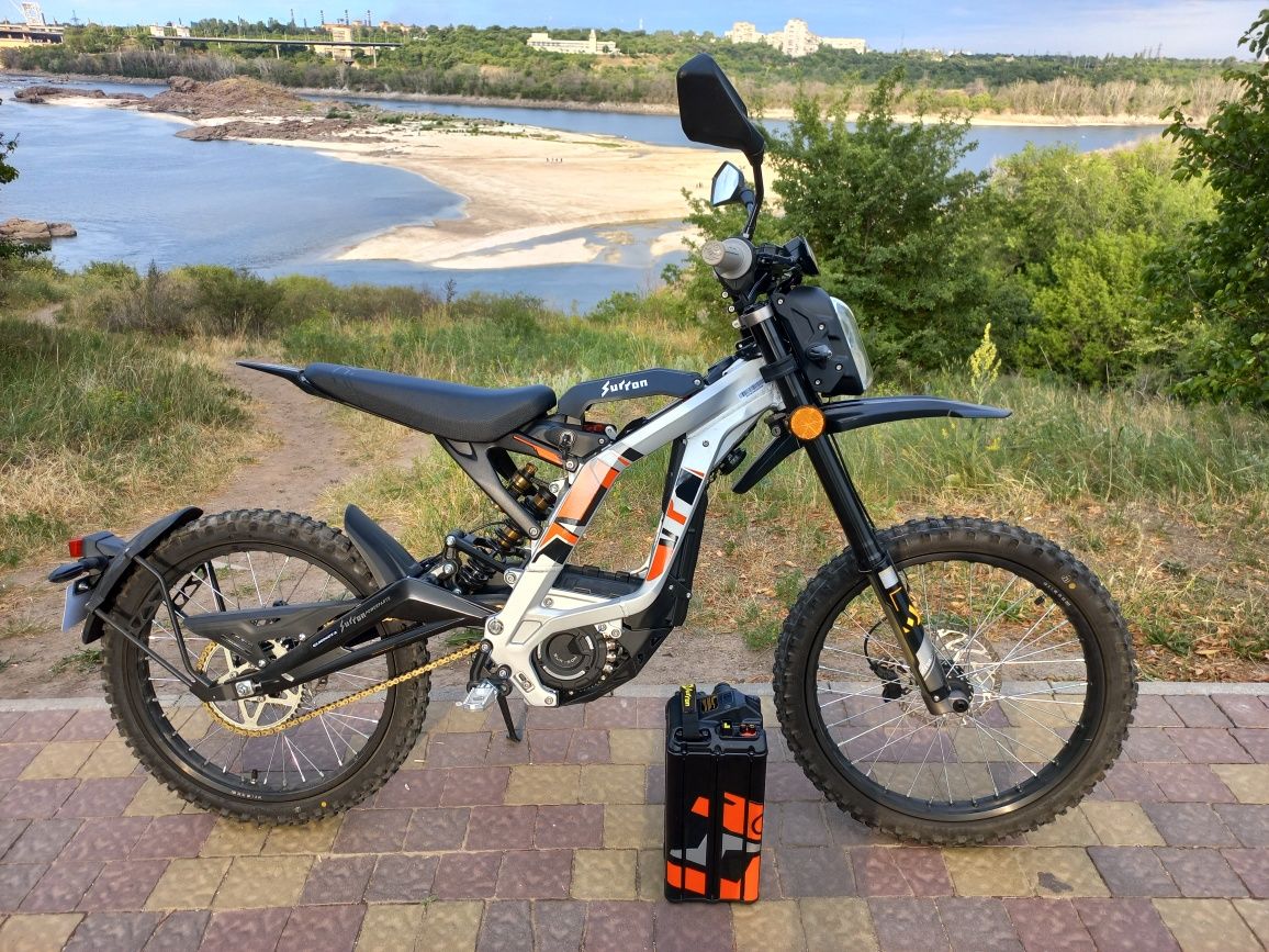 Електромотоцикл Sur-Ron Light Bee L1e  2024