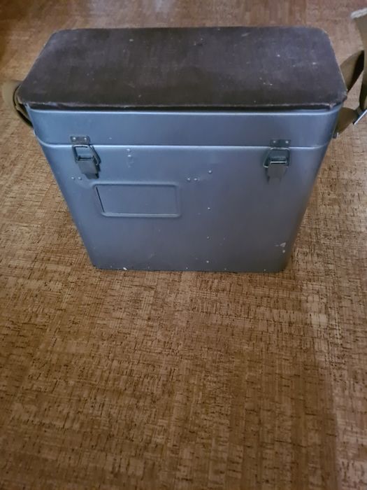 Продам ящик для зимней рибалки усср 80е годи.