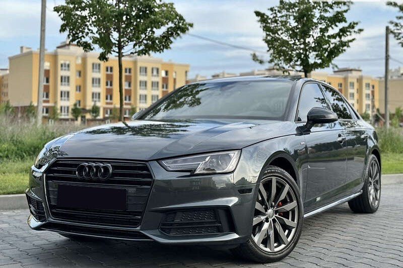 Audi A4 B9 Premium Plus