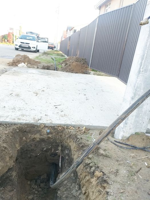 Прокол под дорогой, горизонтальное бурение, канализация, траншеи