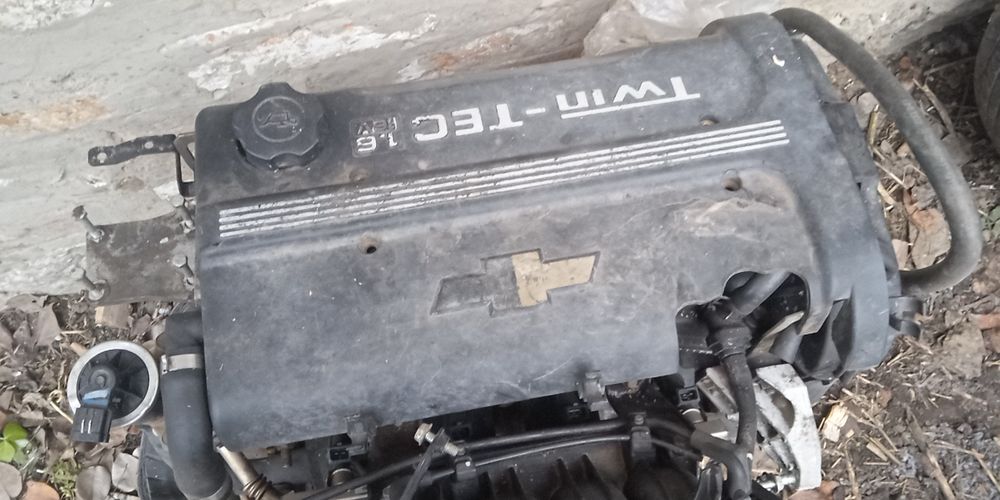 Продам мотор Шевроле авео / лачетті 1.6