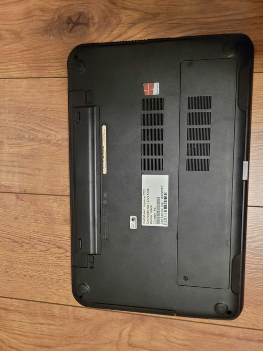 Dell Inspiron 3721 ssd 512 GB ram 6 GB