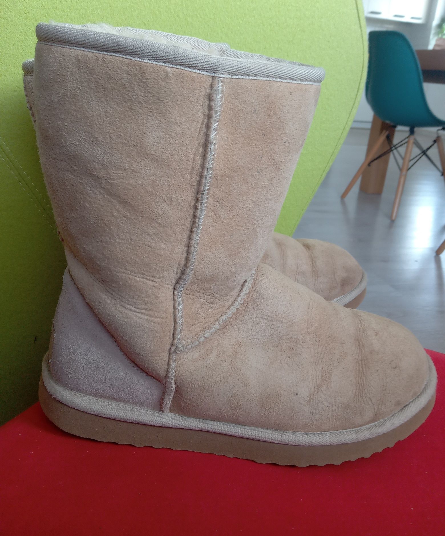 Buty UGG Classic Short śniegowce 38