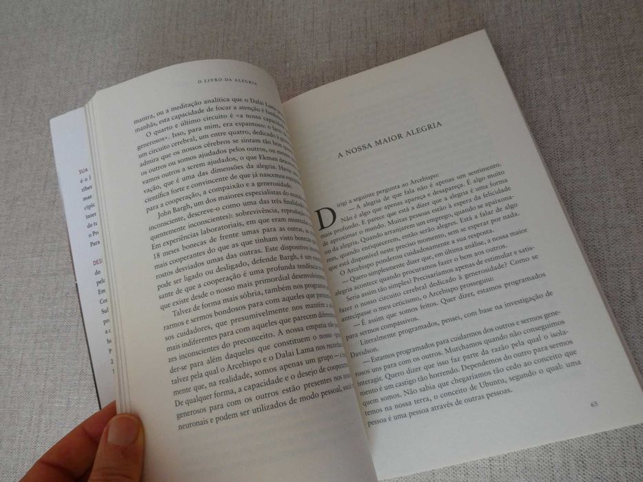 Livro O Livro da Alegria- Alcançar a felicidade num mundo em mudança