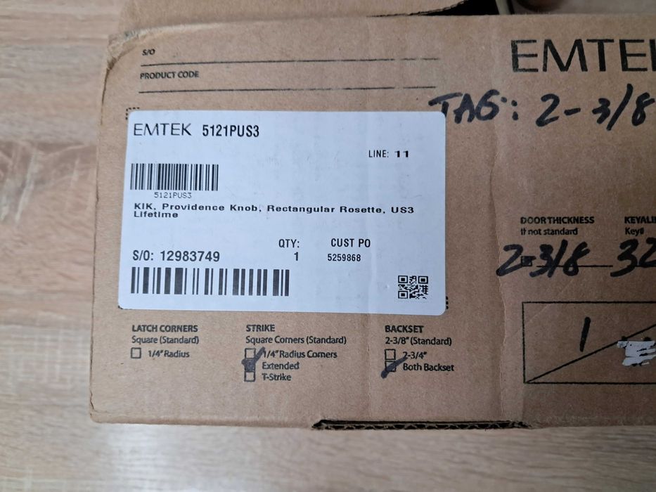 Дверний замок з ручками EMTEK 5121PUS3 USA