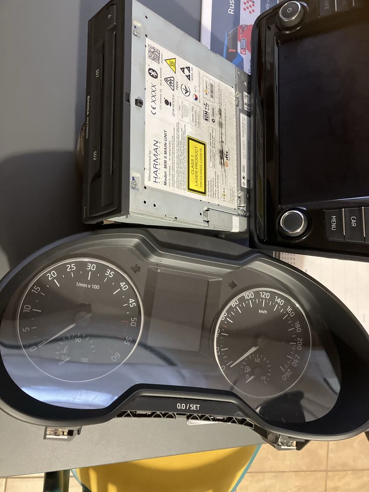 Czytnik Nawigacji Multimedia Skoda Octavia Superb