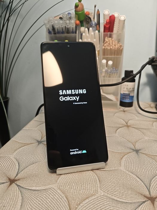 Samsung Galaxy S21 Ultra • 12/128GB